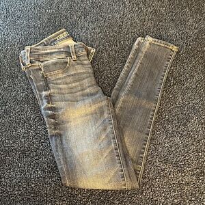 Women’s American Eagle Jeans